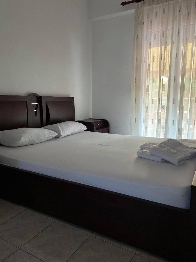 Dimos Apartments Коккінон-Нерон Екстер'єр фото