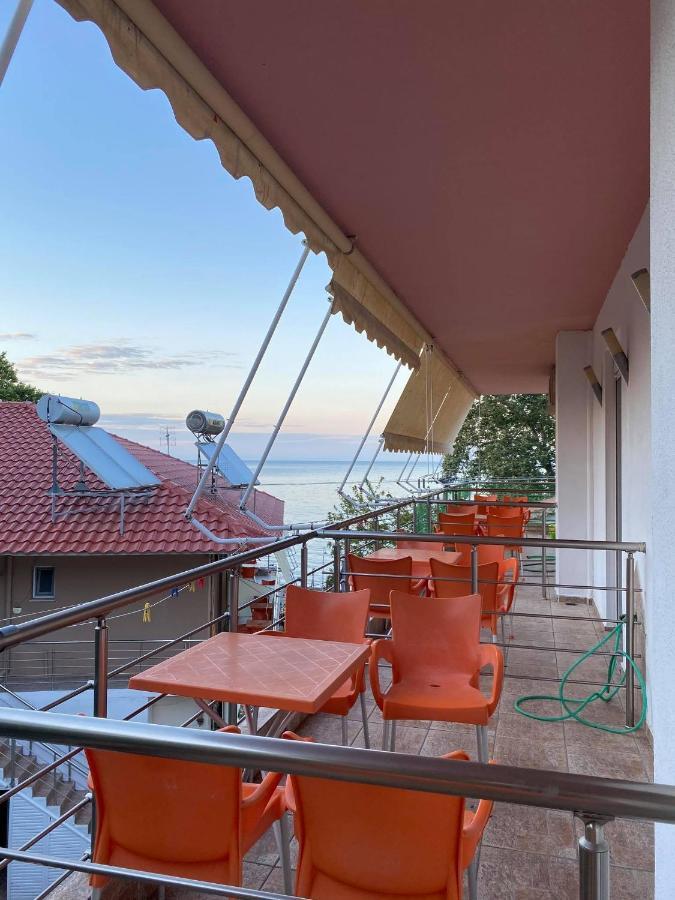 Dimos Apartments Коккінон-Нерон Екстер'єр фото
