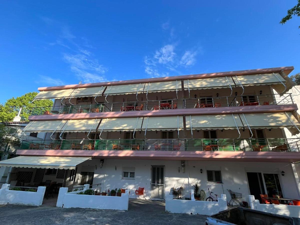 Dimos Apartments Коккінон-Нерон Екстер'єр фото