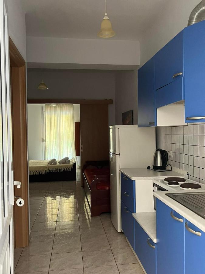 Dimos Apartments Коккінон-Нерон Екстер'єр фото